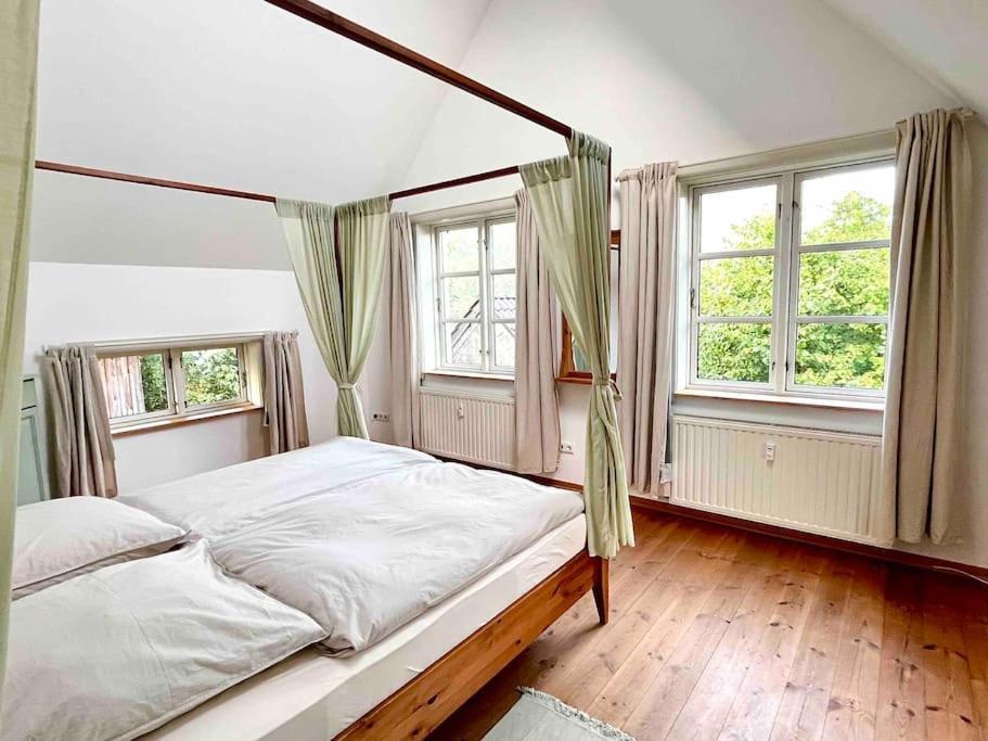 Fachwerkhaus Am Waldesrand Villa Solingen Eksteriør billede